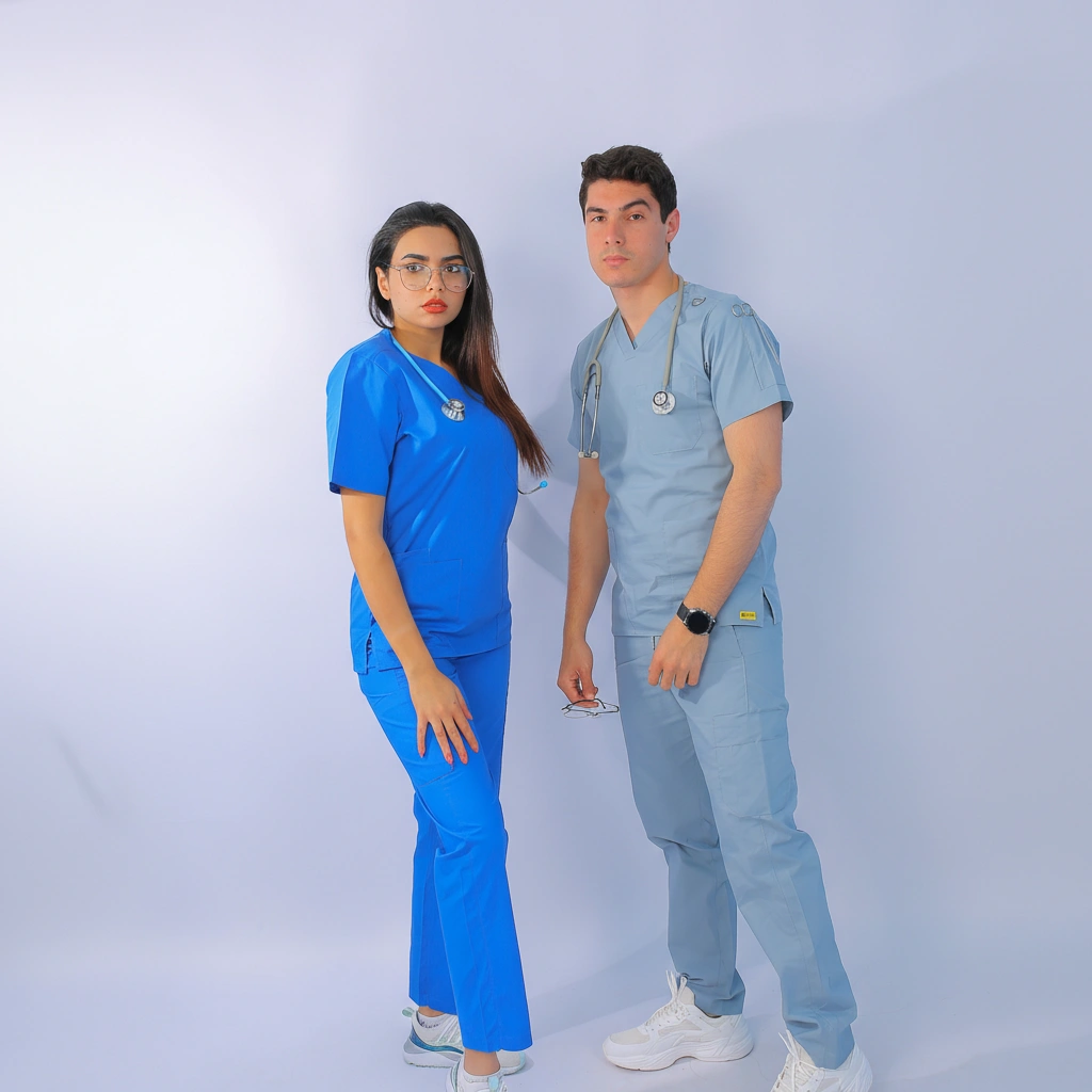 SINA CLASSIC 5-POCKET V-NECK SCRUBS SET